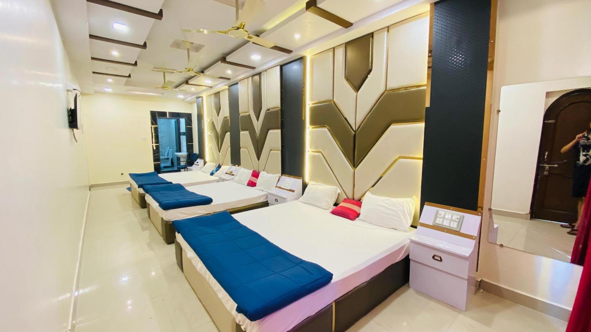 Hotel Mark Ujjain Exterior photo