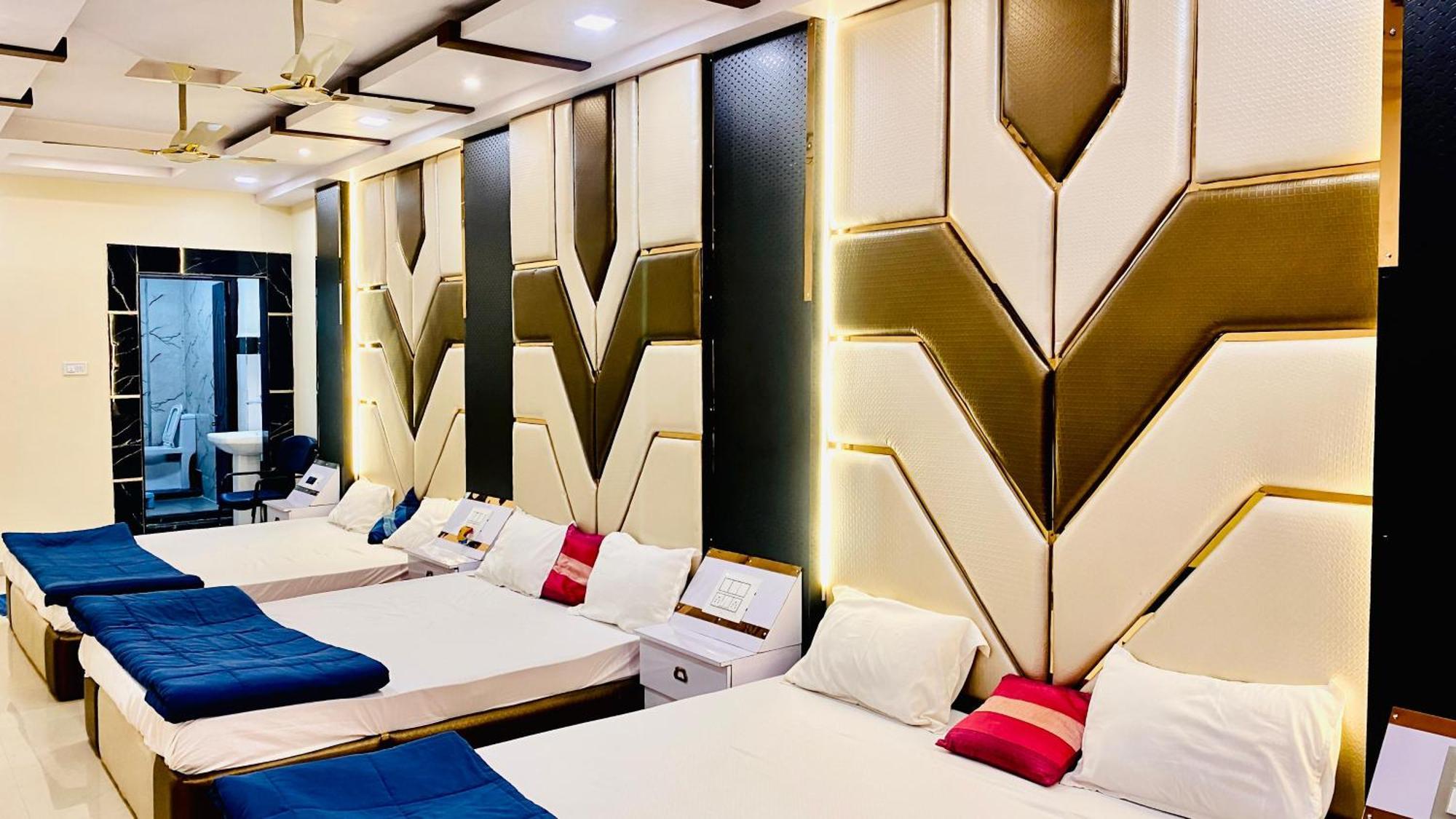 Hotel Mark Ujjain Exterior photo