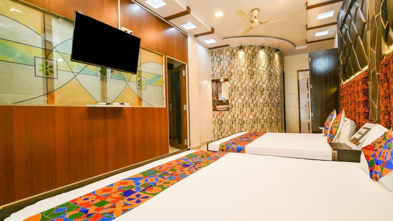 Hotel Mark Ujjain Exterior photo