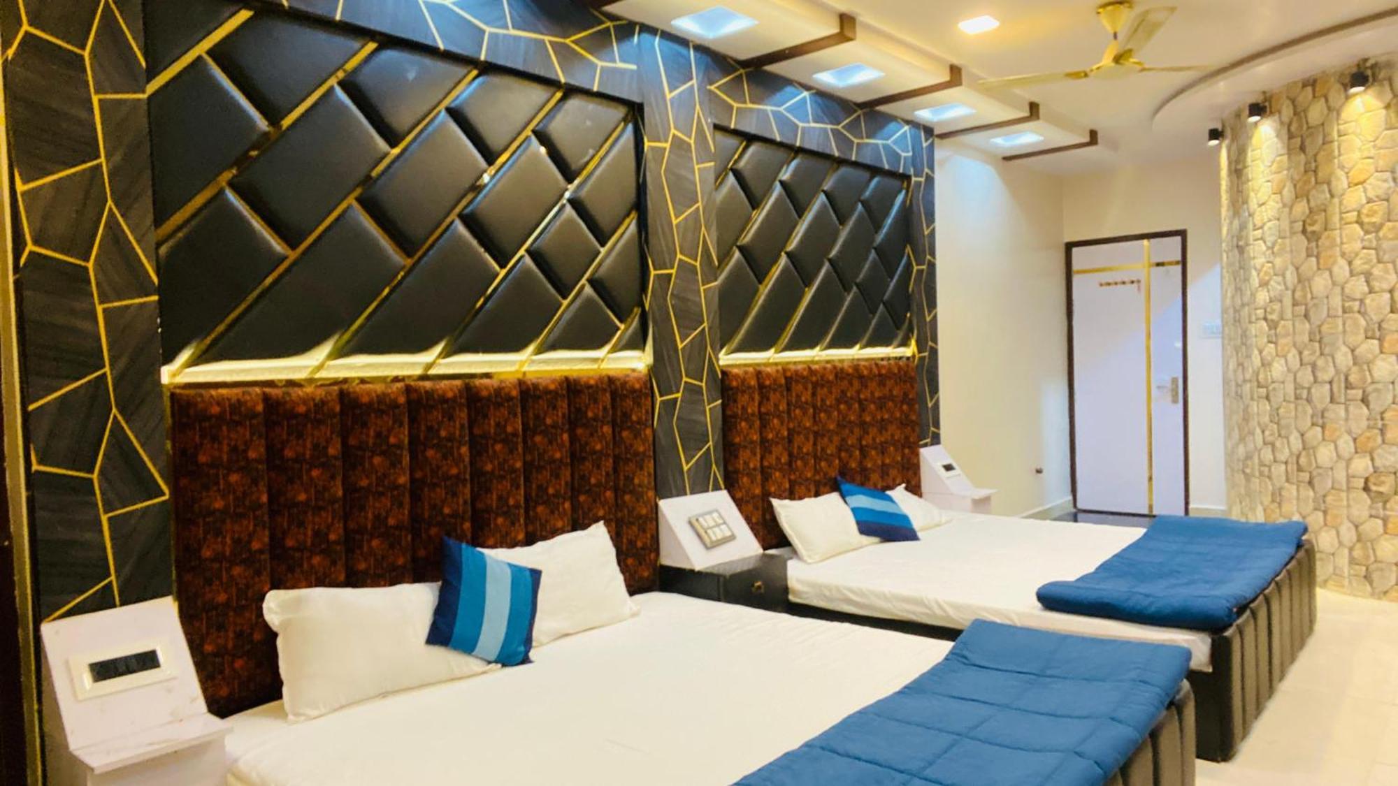 Hotel Mark Ujjain Exterior photo