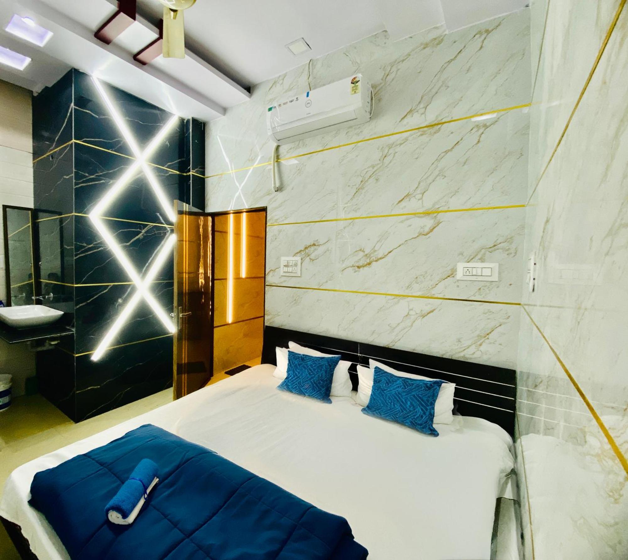 Hotel Mark Ujjain Exterior photo